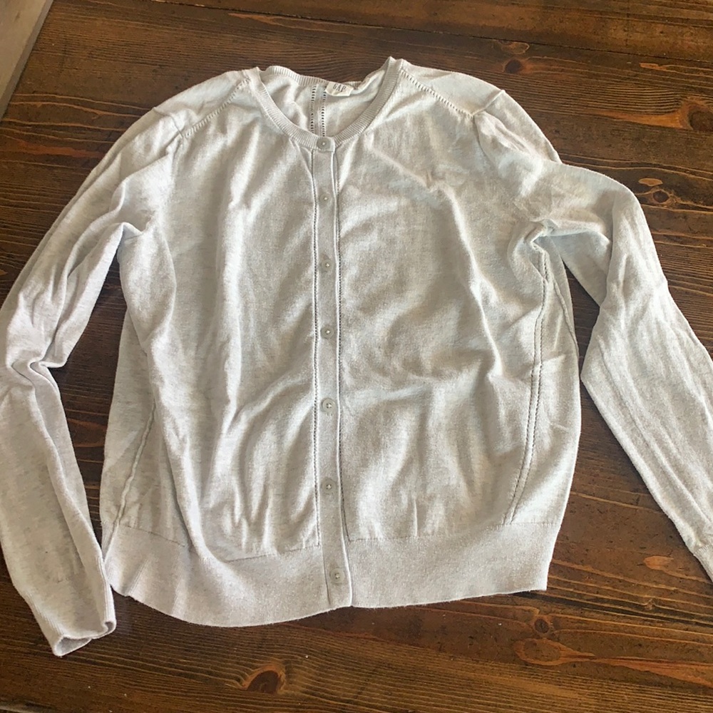 Gap light grey sweater
